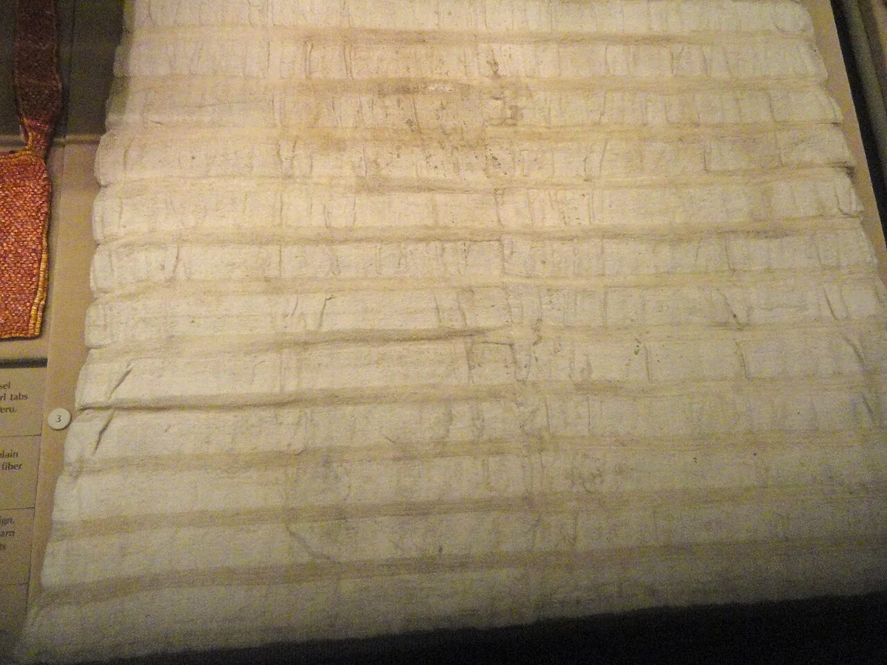 Tunique péruvienne en coton à l’American Museum of Natural History.
